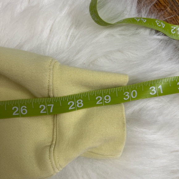 FEAR OF GOD ESSENTIALS
Yellow Crewneck Sweatshirt - Picture 6 of 11